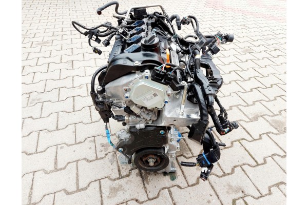 HONDA HR V III 24r Engine post working 1 5 EHEV HYBRID LEC3 5 thousand km Catalog number of the part LEC3