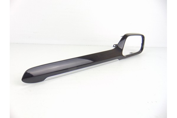 H1BB-A01412-EW MOLDURAS DELANTERAS FORD FIESTA (CE1) Trend 2018 H1BB-A01412-EW 194634 FORD - 1