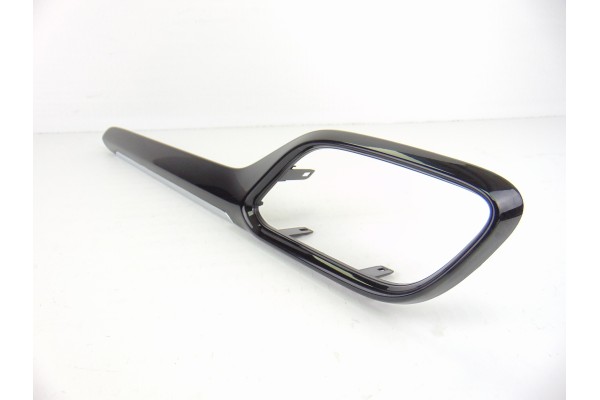 H1BB-A01412-EW MOLDURAS DELANTERAS FORD FIESTA (CE1) Trend 2018 H1BB-A01412-EW 194634 FORD - 2