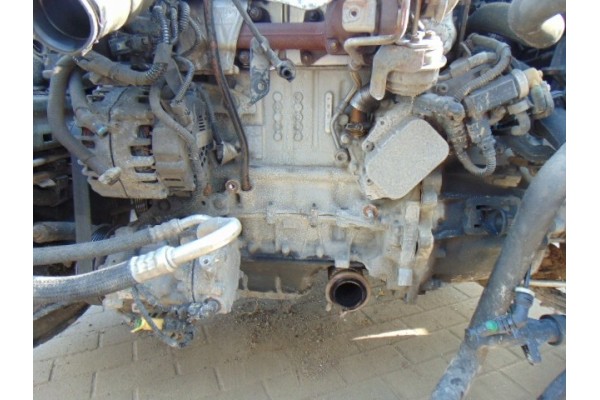 COMPLETE ENGINE CITROEN PEUGEOT FORD 1 6 E HDI 9H05 10JBEU Car type passenger cars