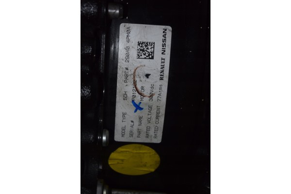 GEARBOX RENAULT ARCANA CLIO CAPTUR 1 6 E TECH 231B15778R 304011549R Catalog number of the part SKRZYNIA BIEGOW RENAULT ARKANA CL