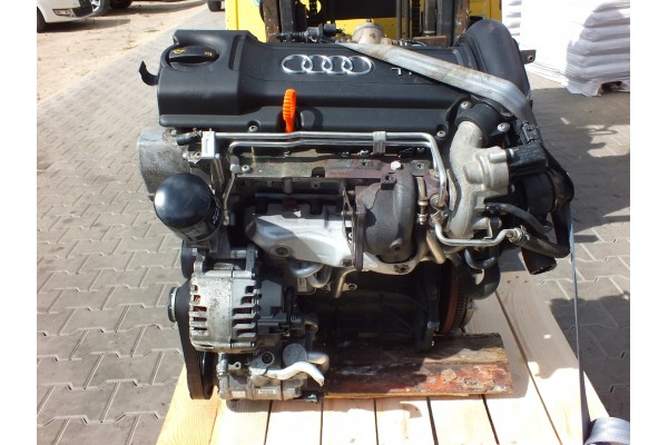 SKODA OCTAVIA II GOLF VI AUDI COMPLETE ENGINE 1 4 TSI CAX Car type passenger cars