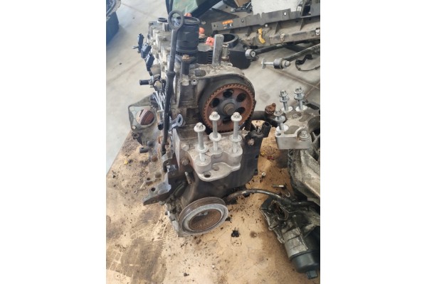 ENGINE POST 1 4 T TURBO HEAD BLOCK BOWL SHAFT JEEP RENEGADE USA 2015 Part manufacturer Jeep OE