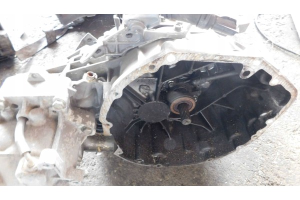 RENAULT KOLOS AND QASHQAI 2 0 DCI GEARBOX REDUCER JY76D Transmission type manual