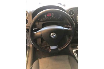 VOLKSWAGEN GOLF PLUS V (5M1) Highline