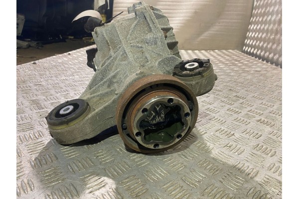 JAGUAR XE REAR DIFFERENTIAL GX734A213JA Part manufacturer Jaguar OE
