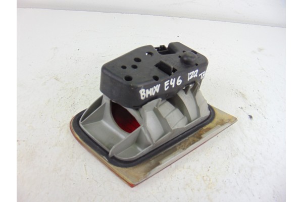 6910537 PILOTO TRASERO IZQUIERDO INTERIOR BMW SERIE 3 BERLINA (E46) 330d 2003 6910537 195639 BMW - 1