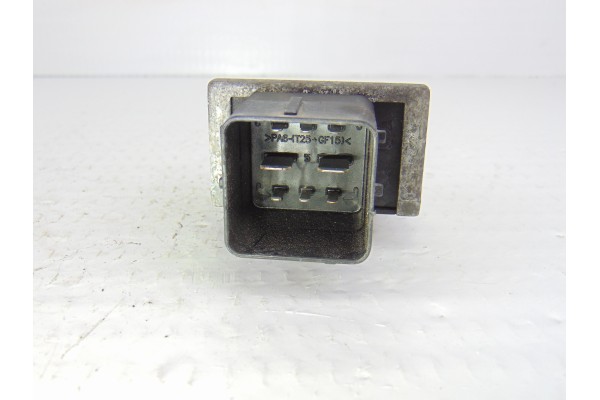 110678071R CAJA PRECALENTAMIENTO RENAULT KANGOO II (F/KW0) Profesional 2015 110678071R 195703 RENAULT - 3