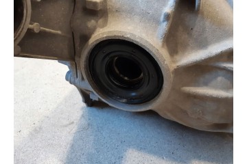 Rear Differential Rear BMW 7 G11 G12 8638075 Part manufacturer BMW OE