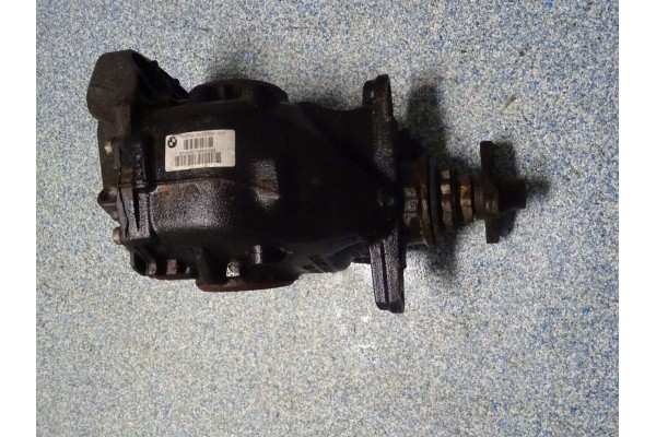 Rear differential BMW 4 F36 Gran coupe 7603750 Car type passenger cars