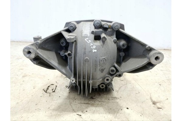 Rear differential Porsche PANAMERA 2017 08X507021A Catalog number of the part 08X 507 021 A Q0818070