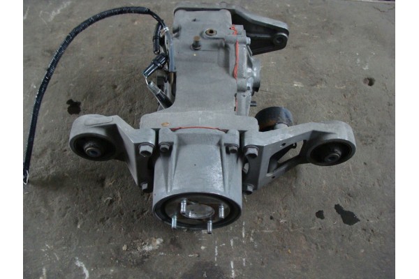 BRIDGE REAR TOYOTA RAV4 III 2 0 D4D