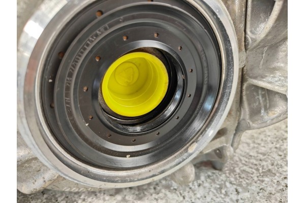 Puente diferencial trasero BMW G30 G11 G12 8618720 3.23