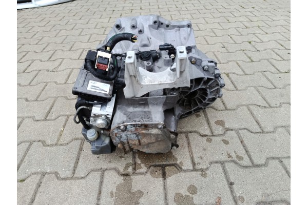 GEARBOX COMPLETE PEUGEOT 508 AUTOMATIC 1 6 EHDI Engine type diesel