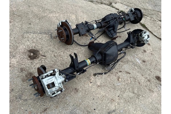 FORD TRANSIT MK8 4x4 DIFFERENTIAL REAR BRIDGE 4 10 41 10 NEW COMPLETE new Catalog number of the part gk31 4001 fef GK31 4006 FAE