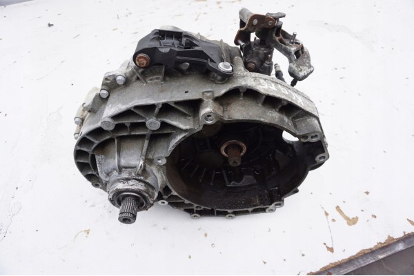 GEARBOX KCQ VOLKSWAGEN TRANSPORTER T5 2 5 TDI