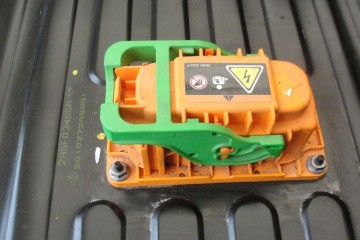 BATTERY RENAULT CLIO V 1 6 E TECH HYBRID 60 00km Catalog number of the part 295109893R 295F03455R