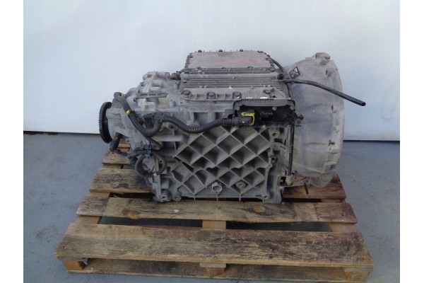 RENAULT T RANGE VOLVO FH4 GEARBOX I SHIFT AT2412E Car type trucks