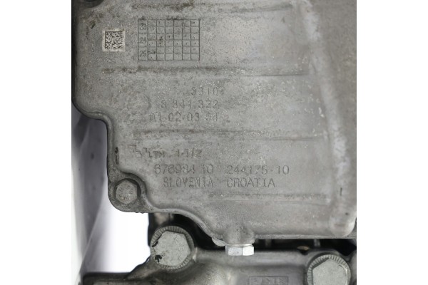 Diferencial Trasero BMW F70 F74 F78 M235iX B48R 8881536