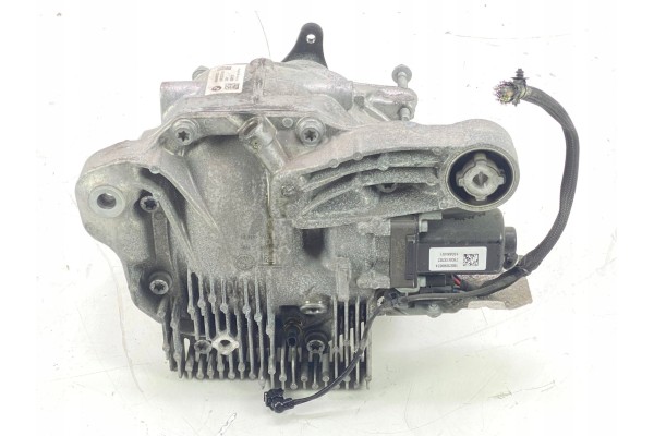REAR BRIDGE DIFFERENTIAL BMW G14 G15 8686983 2 81 Part manufacturer BMW OE