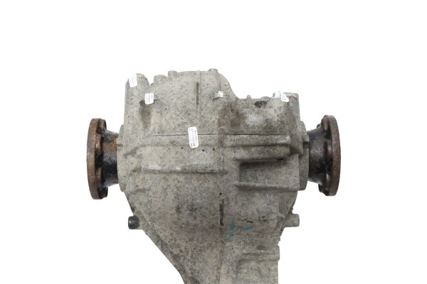 Volkswagen Phaeton 3D Differential Bridge Rear 08Y500043A Product weight with unit packaging 1 kg