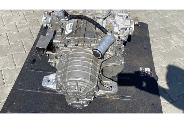 GEARBOX CORVETTE C8 6 2 3LT Catalog number of the part 24045263