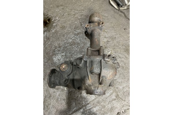 Front differential Toyota Land Cruiser J120 Part manufacturer Toyota OE