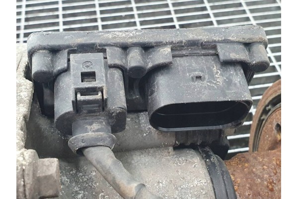 Puente diferencial trasero 2.0 B 245 Volvo V40 II 4x4 31367749 3143102