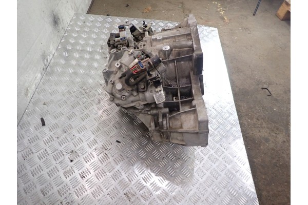 HYUNDAI KIA sportage 1 6 T GDI TRANSMISSION M43U 4X4 Transmission type automatic