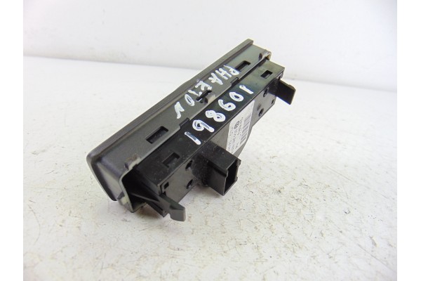 3D0941531A MANDO LUCES VOLKSWAGEN PHAETON (3D3/3D7) TDI V6 4Motion (5 asientos) 2007 3D0941531A 198601 VOLKSWAGEN - 2