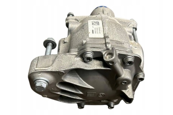 Rear differential BMW X4 G02 8686219 Installation side multipurpose