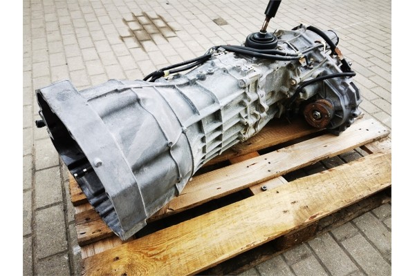 NISSAN NAVARA D40 2 5 DCI MANUAL TRANSMISSION COMPLETE REDUCER Transmission type manual