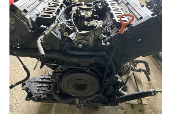 Motor Audi A8 S8 D3 4E 2004