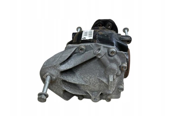 Rear differential BMW 3 F30 F35 F31 7624780 Part manufacturer BMW OE