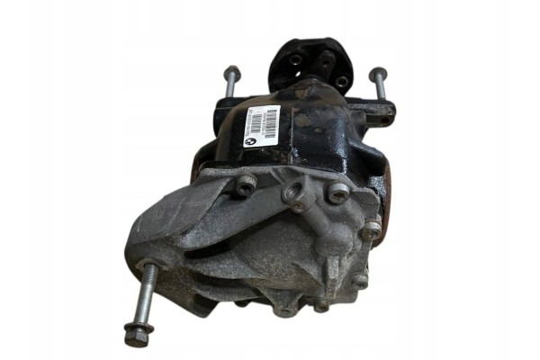 Rear differential BMW 3 F30 F35 F31 7624780 Catalog number of the part 7624780
