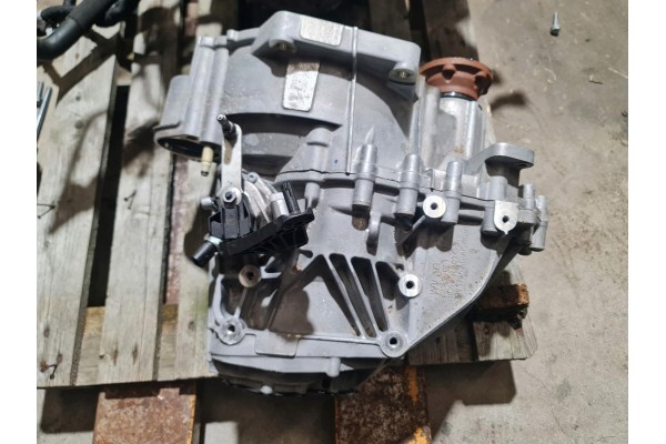 SKODA OCTAVIA IV 2021 1 5 TSI GEARBOX USE