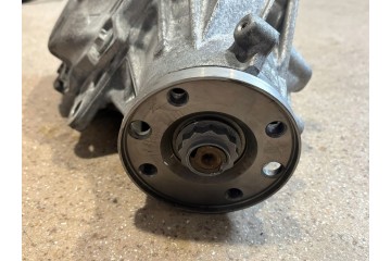 Front Differential Front Mercedes Benz E W214 A2233357600 Installation side front