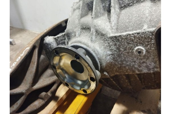 Rear differential Maserati GRAN TURISMO 2014 3455663 Car type undefined