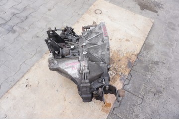 GEARBOX TOYOTA AVENSIS T27 FL 1 6 D4D 1JB9C K Catalog number of the part SKRZYNIA BIEGOW TOYOTA AVENSIS T27 FL 1 6 D4D 1JB9C K
