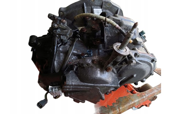 AUTOMATIC TRANSMISSION RENAULT ESPACE IV 3 5 B V6 180TYS SU1 025 8200388221 Part manufacturer Renault OE