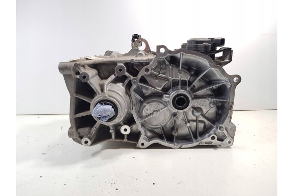 Nissan Leaf II ZE1 2022 Front Transmission Electric Car Transmission type automatic