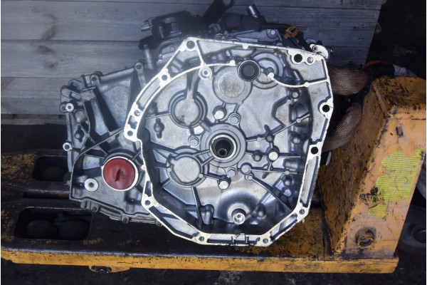 GEARBOX 321019416R DB1 010 2 1 CV RENAULT ARKANA 1 6 E TECH Packaging status replacement