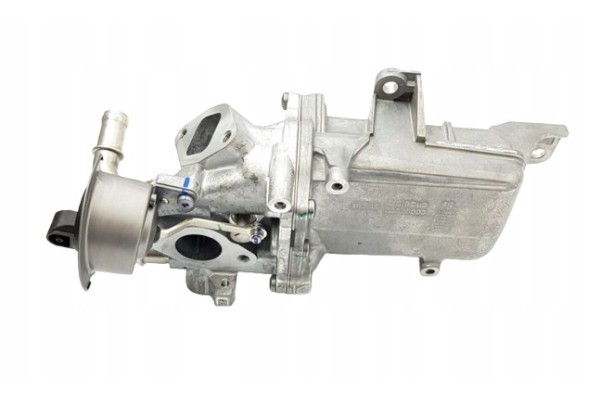 Exhaust gas cooler Egr Renault 2 3Dci 147355238R Original Car type passenger cars