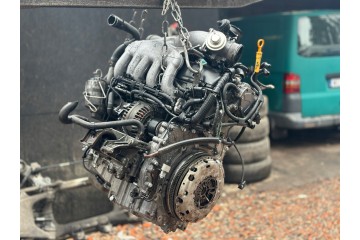 VW T5 ENGINE 2 5 TDI 131KM AXD COMPLETE WITH ACCESSORIES READY TO PUT ON Part manufacturer Volkswagen OE