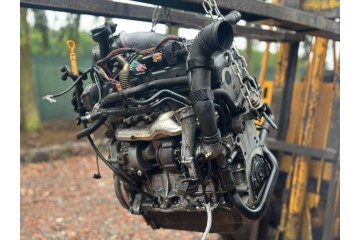 VW T5 ENGINE 2 5 TDI 131KM AXD COMPLETE WITH ACCESSORIES READY TO PUT ON Engine type diesel