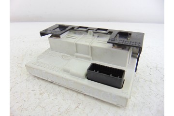 8200350498A PANTALLA MULTIFUNCION RENAULT MEGANE II BERLINA 5P Authentique 2005 8200350498A 203102 RENAULT - 3