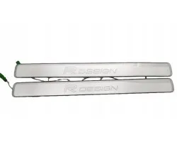 Umbrales iluminados R-DESIGN para VOLVO XC90 II