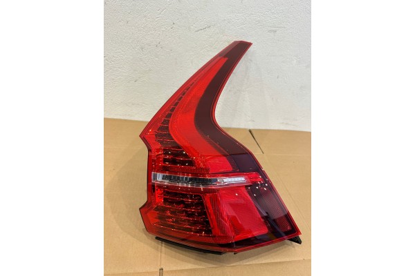 REAR RIGHT BODY LAMP VOLVO XC60 2018 OE 31689690 Car type 4x4 SUV passenger cars