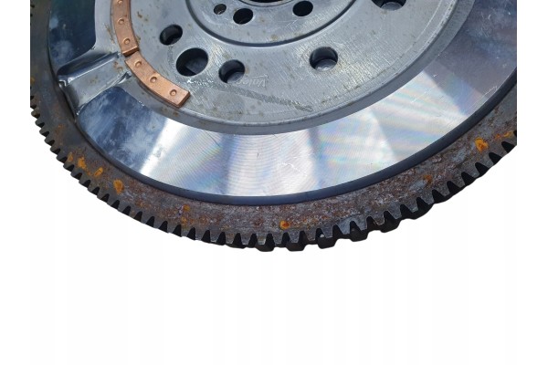 CLUTCH TWO MASS WHEEL RENAULT MEGANE II SCENIC II NISSAN PRIMERA 1 9DCI Catalog number of the original NISSAN 12310AW300 NISSAN 