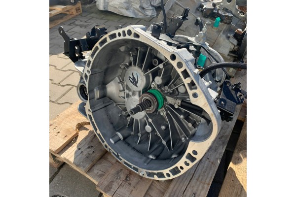 RENAULT HIT III IV 2024 2 0 DCI ADBLUE GEARBOX PF6082 320106493R Catalog number of the part RENAULT TRAFIC III IV 2024 2 0 DCI A